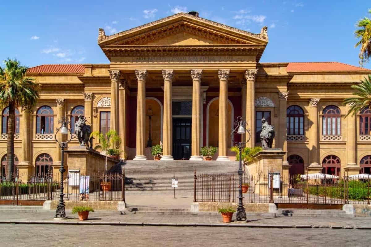 Dagnino House - Luxury Apartment In The Center Of Palermo Exterior photo